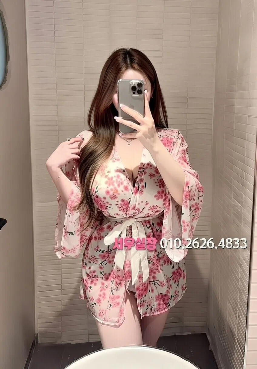 하단 쓰리노 프리미엄 라인업 5번 프로필