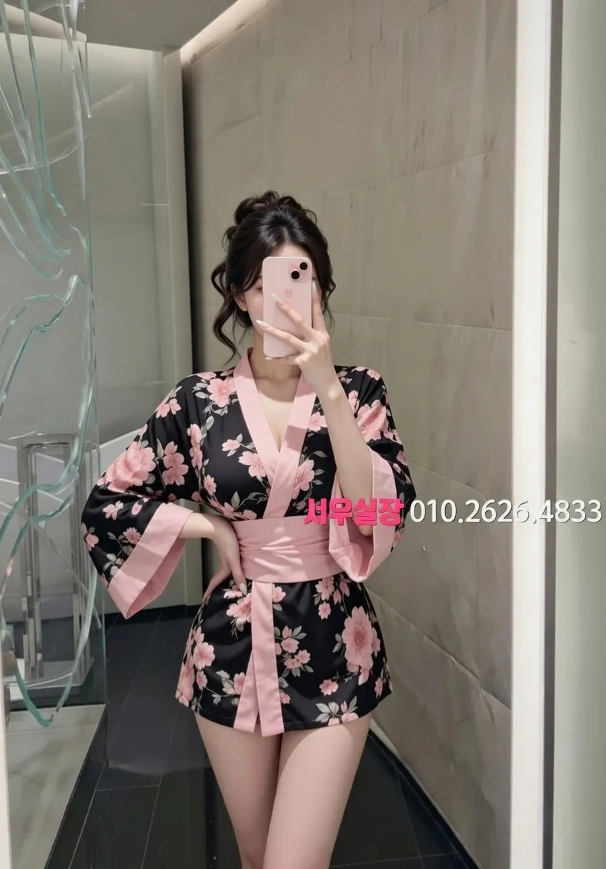 하단 란제리룸 프리미엄 라인업 31번 프로필