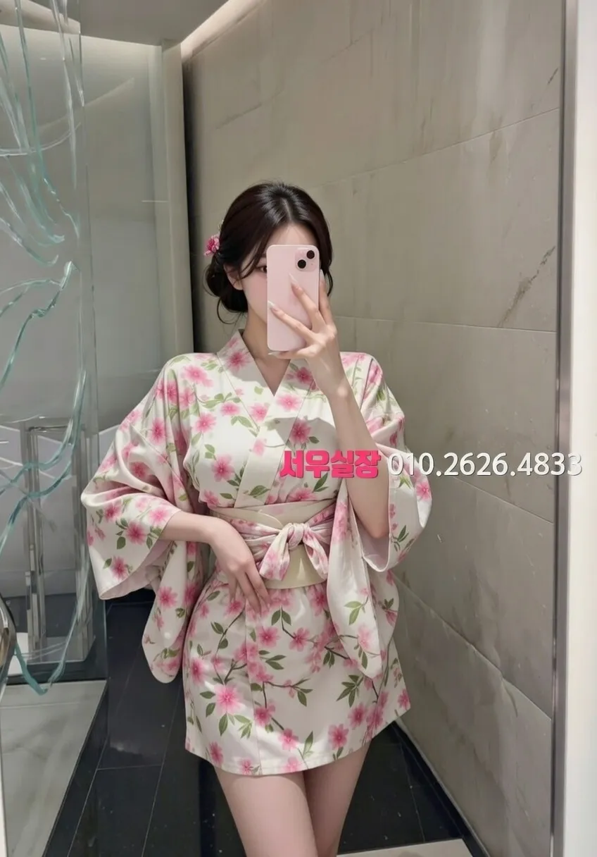 하단 란제리룸 프리미엄 라인업 14번 프로필