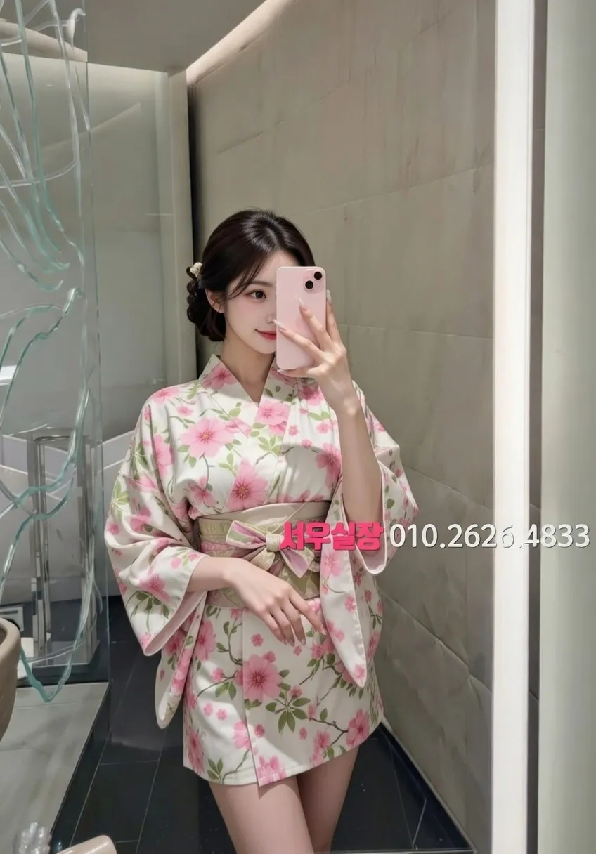 하단 쓰리노 프리미엄 라인업 21번 프로필